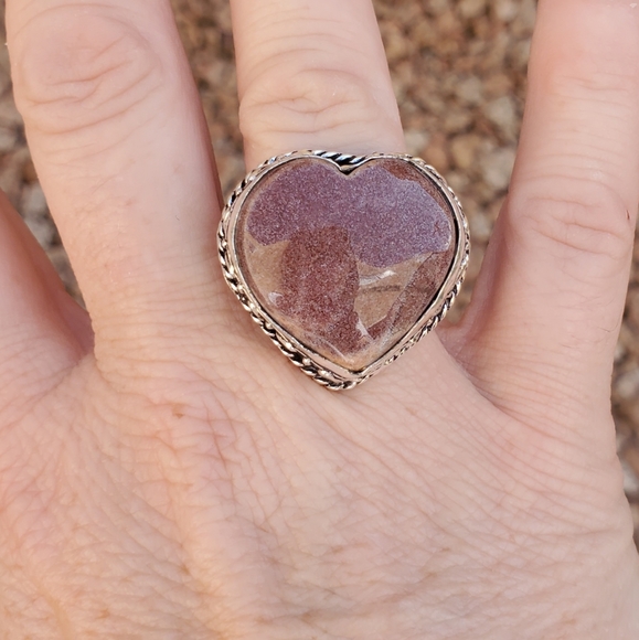New Heart Shaped Red Sunstone 925 Silver Ring. - Picture 2 of 14